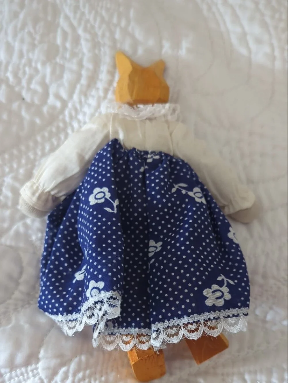 vintage Lotte Sievers-Hahn bunny doll featuring hand-carved wood